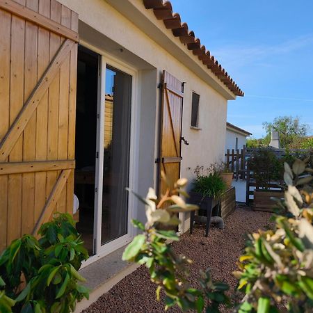 Chambres Isula Bella Figari  Exterior foto